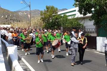 Undécima edición de la Traída Infantil del Agua en Lomo Magullo (Foto TA y Francisco Javier Santana)